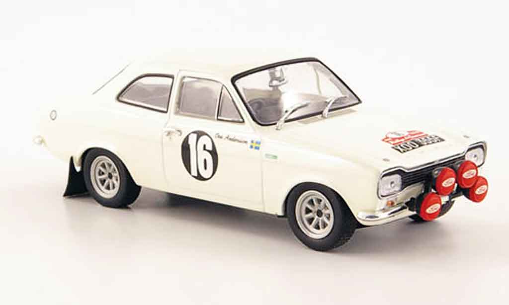 Ford Escort MK1 1/43 Minichamps MK1 TC 1600 No.16 Rally San Remo 1968 modellino in miniatura