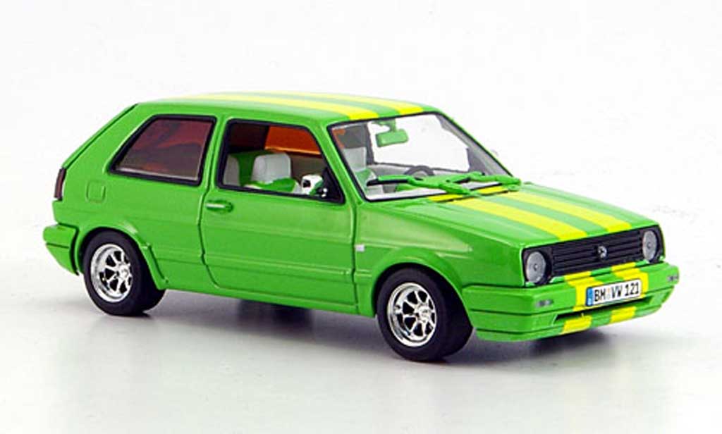 Volkswagen Golf 2 1/43 Minichamps 2 Street Racer grun modellino in miniatura