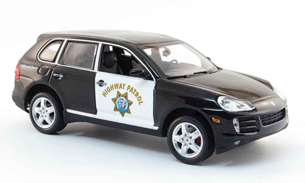 Porsche Cayenne 1/43 Minichamps Highway Patrol 2007 modellino in miniatura