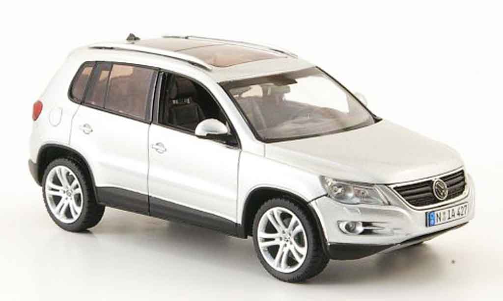 Volkswagen Tiguan 1/43 Schuco grigio metallisee modellino in miniatura