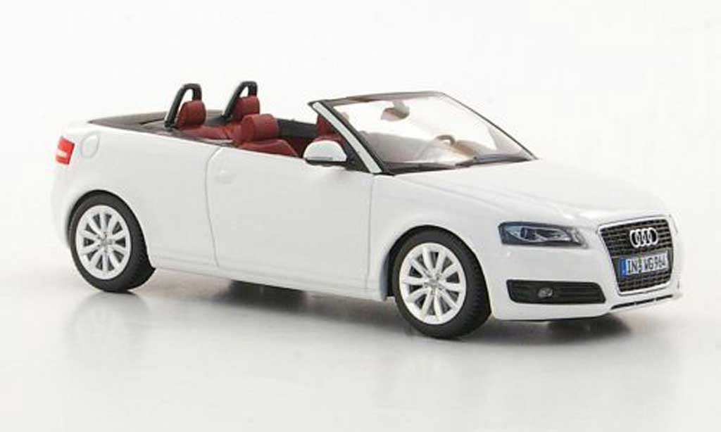 Audi A3 1/43 Minichamps Cabriolet bianco 2008 modellino in miniatura
