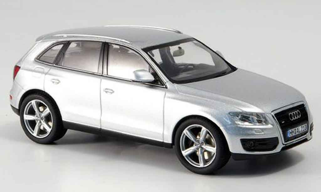 Audi Q5 1/43 Schuco grigio metallisee 2008 modellino in miniatura