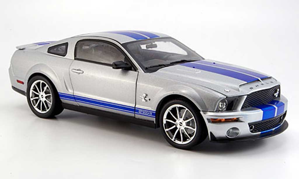 Shelby GT 500 1/18 Shelby Collectibles kr grigio/blu 2008 modellino in miniatura