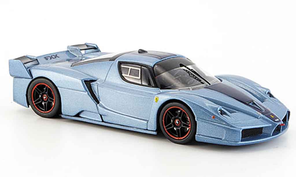 Ferrari Enzo FXX 1/43 Hot Wheels Elite FXX blugrigio avec blum streifen modellino in miniatura