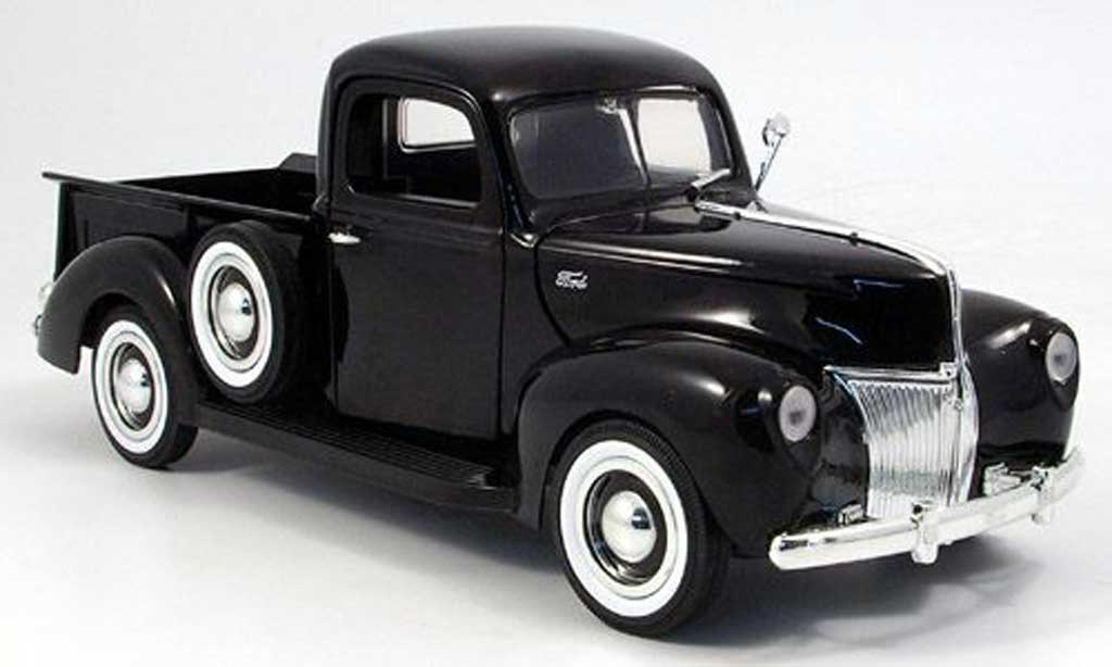 Ford 1940 1/18 Motormax pick-up nero modellino in miniatura