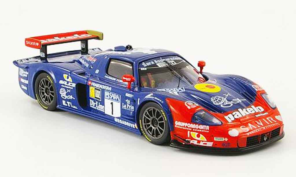 Maserati MC12 1/43 IXO no.1 pakelo gt italien 2005 modellino in miniatura