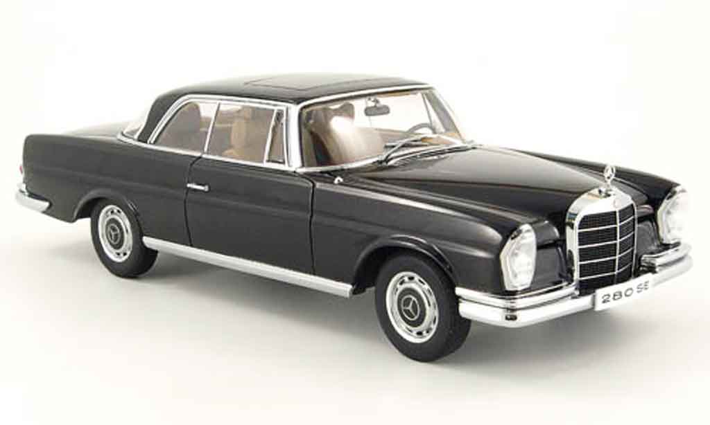 Mercedes 280 1968 1/18 Autoart 1968 se coupe nero modellino in miniatura