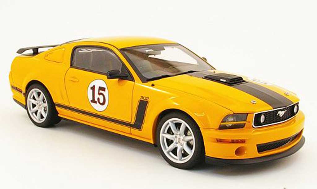 Ford Mustang 2007 1/18 Autoart 2007 parnelli jones sale no.15 orange modellino in miniatura
