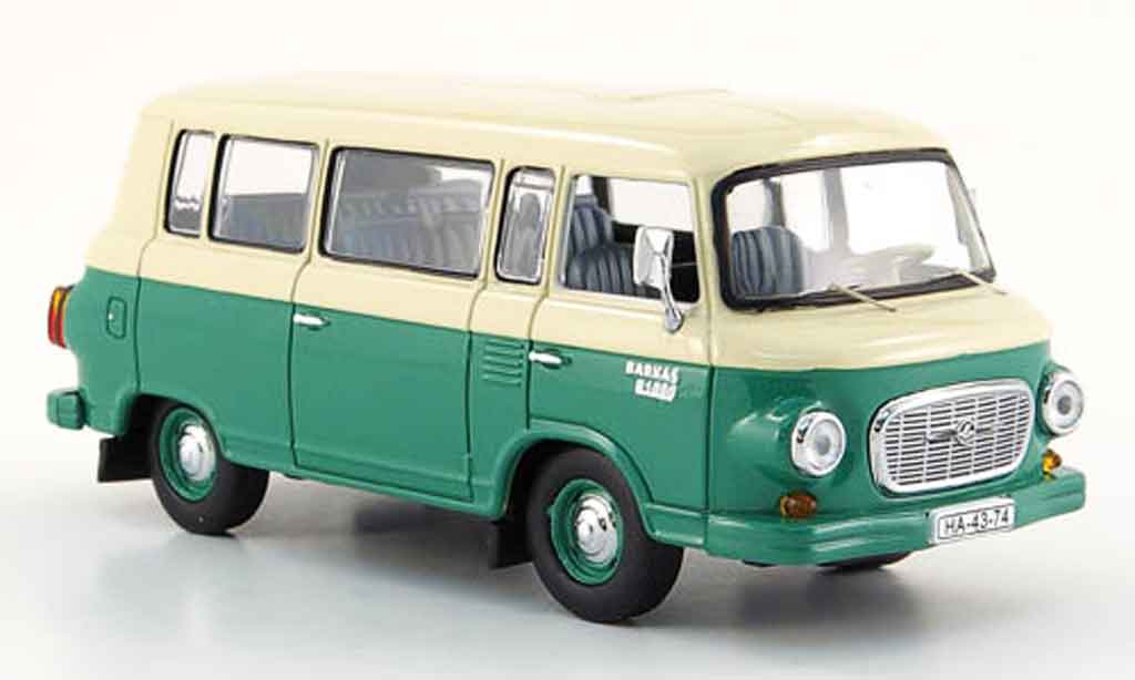 Barkas B 1000 1/43 IST Models Minibus grun beige 1965 modellino in miniatura
