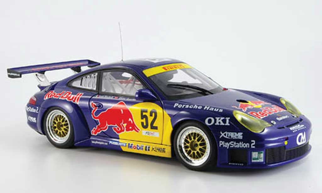 Porsche 996 GT3 RSR 1/18 Autoart GT3 RSR no.52 red bull modellino in miniatura