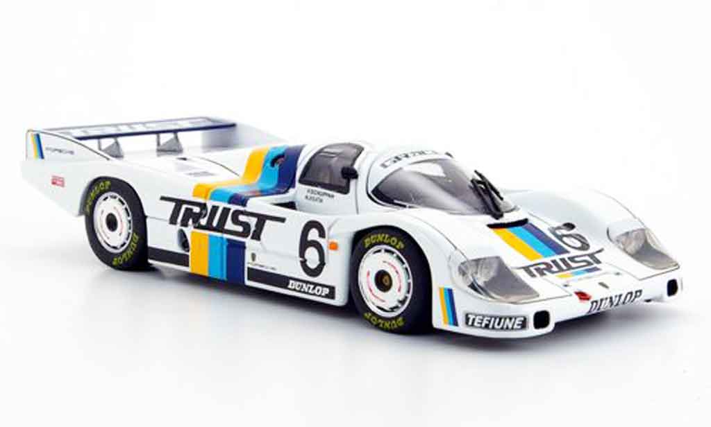 Porsche 956 1983 1/43 Ebbro 1983 WEC Trust Japan modellino in miniatura