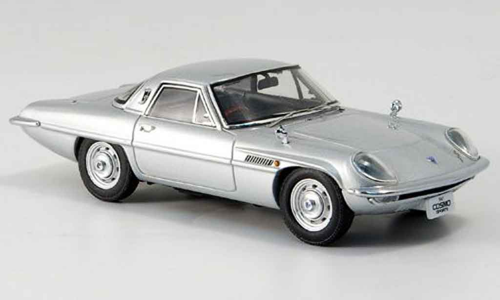 Mazda Cosmo 1/43 Ebbro Sports grigio metallisee 1967 modellino in miniatura