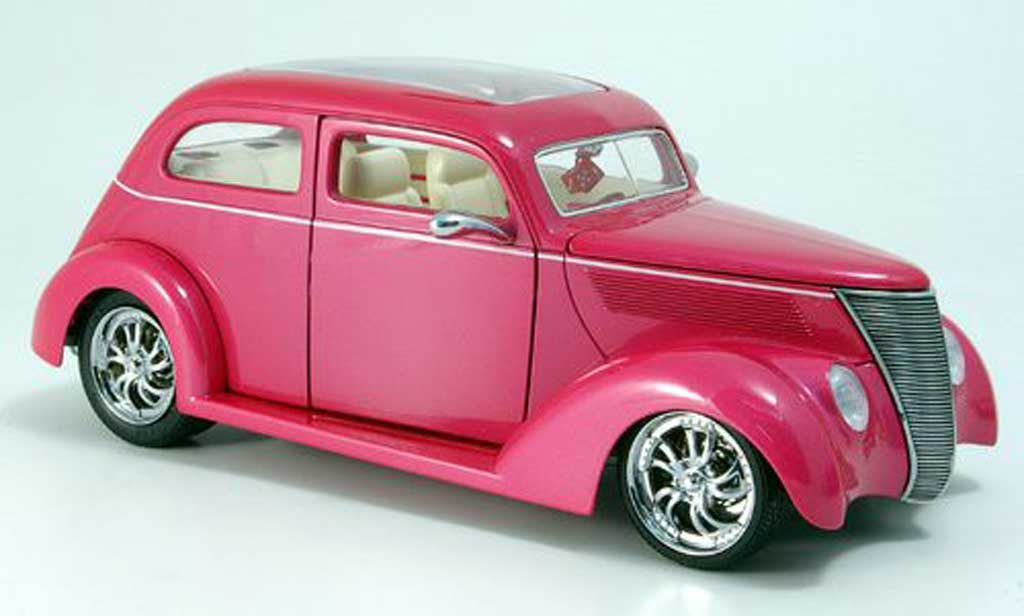 Ford Hot Rod 1/18 Yat Ming sedan rosa avec panoramadach 1937 modellino in miniatura