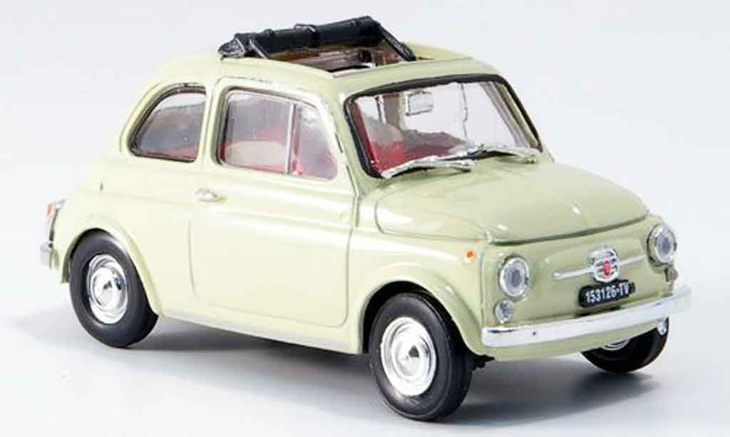 Fiat 500 1/43 Brumm F creme geoffnetes Faltdach 1965 modellino in miniatura
