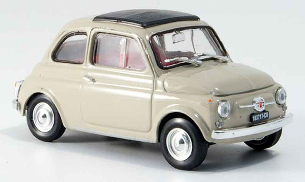 Fiat 500 1/43 Brumm F sandbeige avec capote Faltdach 1965 modellino in miniatura