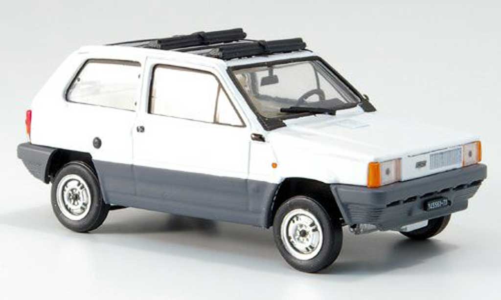 Fiat Panda 1/43 Brumm 45 bianco geoffnetes Doppelfaltdach 1981 modellino in miniatura
