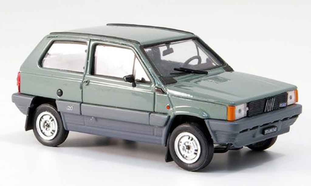 Fiat Panda 1/43 Brumm 4x4 olivgrun 1983 modellino in miniatura