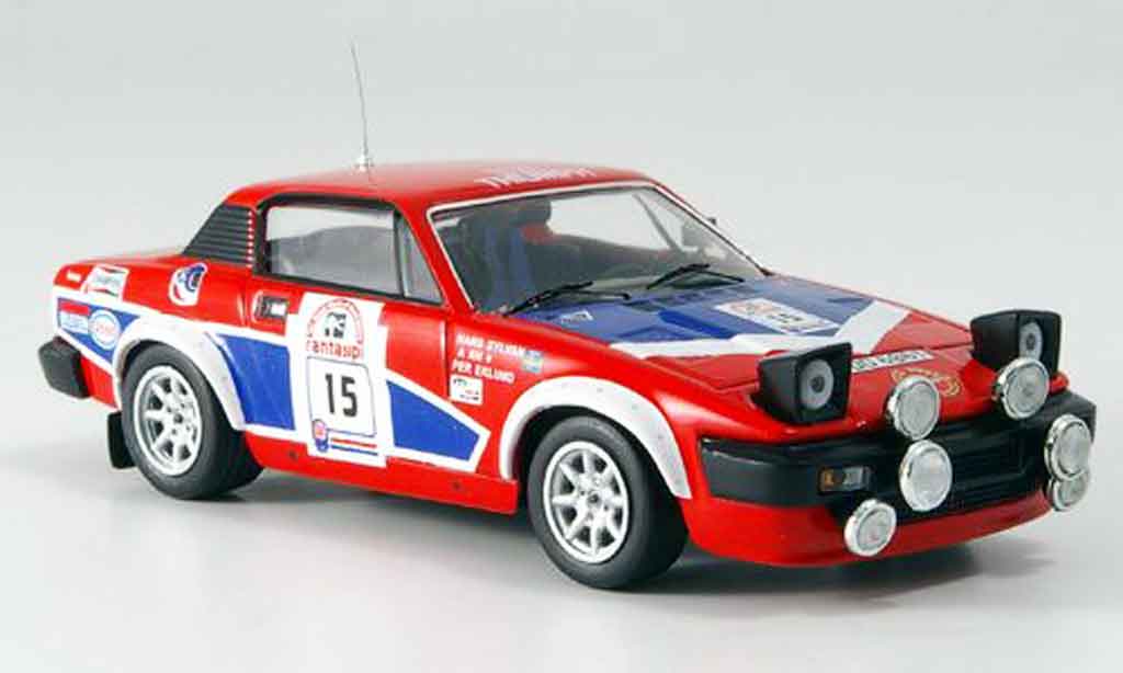 Triumph TR7 1980 1/43 IXO 1980 V8 No.15 Eklund Sylvan 1000 Lakes Rallye modellino in miniatura