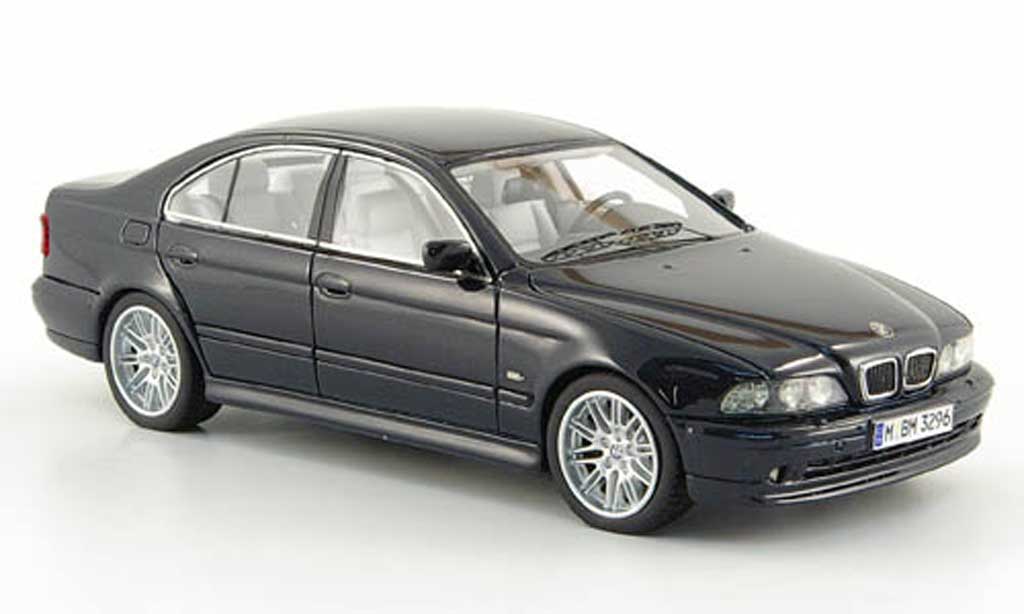 Bmw 530 1/43 Neo i (E39) nero 2002 modellino in miniatura