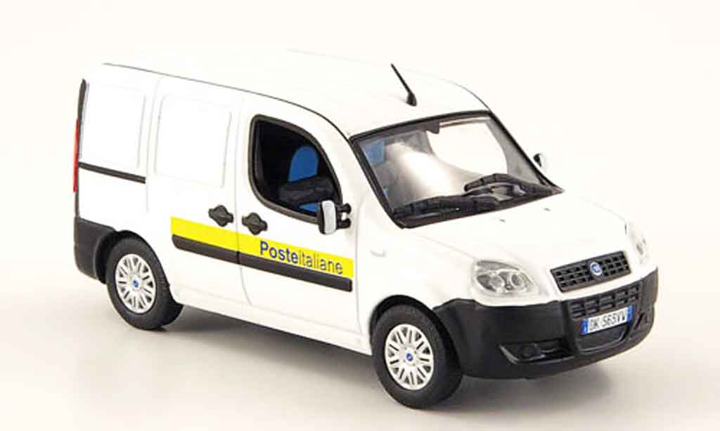 Fiat Doblo 1/43 Norev bianco Italienische Post 2006 modellino in miniatura