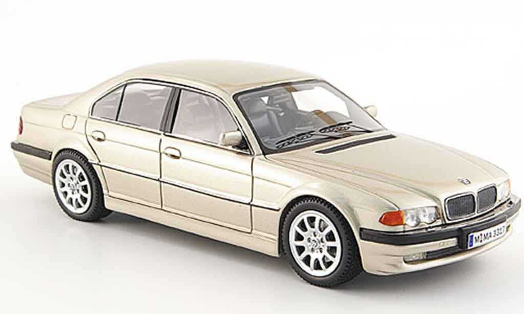 Bmw 740 E38 1/43 Neo E38 D beige 2000 modellino in miniatura