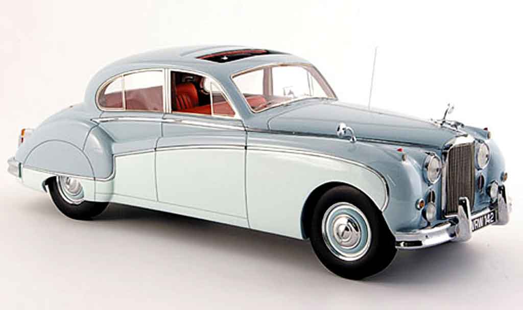 Jaguar MK 9 1/18 Neo 9 blu creme bianco 1960 modellino in miniatura