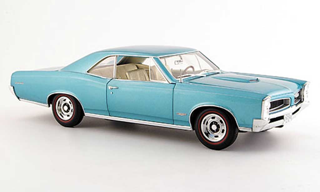 Pontiac GTO 1/18 Highway 61 grun blu 1966 modellino in miniatura