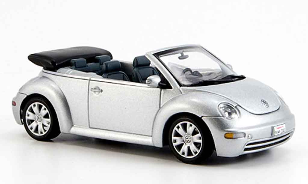 Volkswagen New Beetle 1/43 Autoart cabriolet grigio metallisee geoffnetes verdeck modellino in miniatura