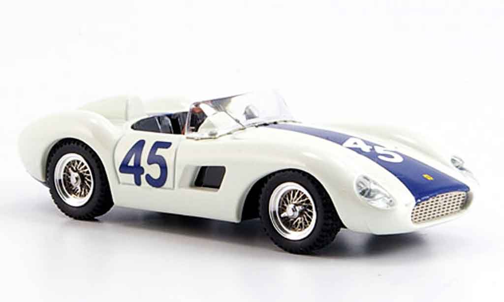 Ferrari 500 TRC 1/43 Art Model TRC bridgehampton 1958 modellino in miniatura