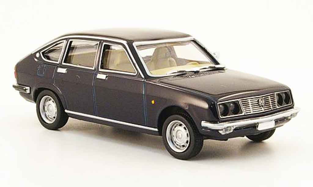 Lancia Beta berline 1/43 Pego berline blu modellino in miniatura
