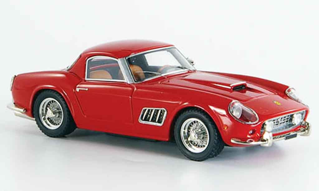 Ferrari 250 Spyder 1/43 Look Smart Spyder california rosso hard top modellino in miniatura