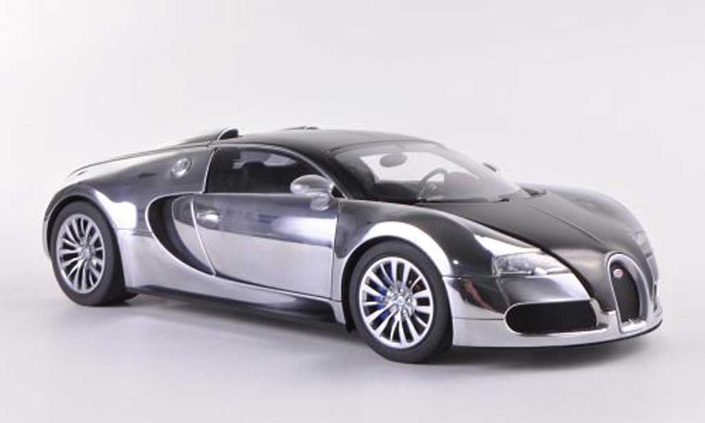 Bugatti Veyron 16.4 1/18 Autoart 16.4 EB chrom/carbon Pur Sang Edition 2008 modellino in miniatura