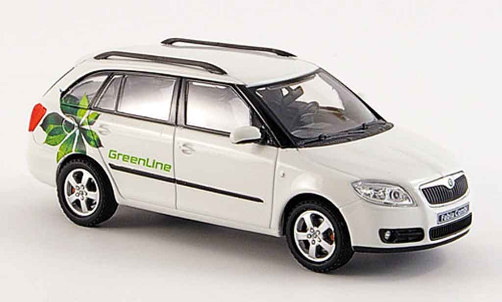 Skoda Fabia 1/43 Abrex combi ii bianco green line modellino in miniatura