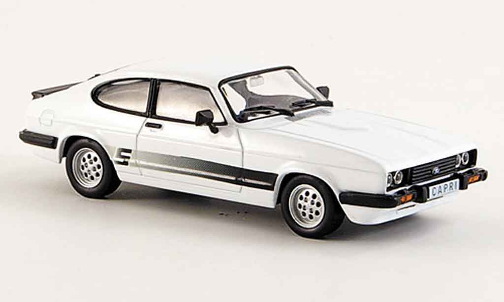 Ford Capri 1/43 WhiteBox III bianco 1981 modellino in miniatura