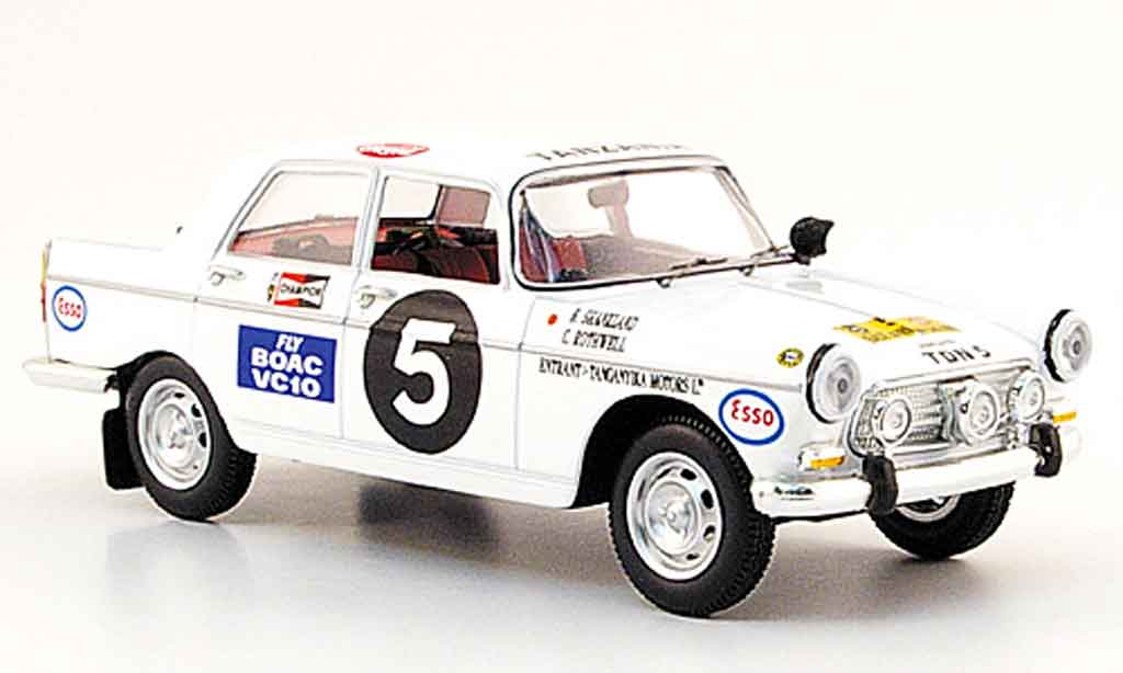 Peugeot 404 Berline 1/43 Norev Berline no.5 east african safari rallye 1967 modellino in miniatura