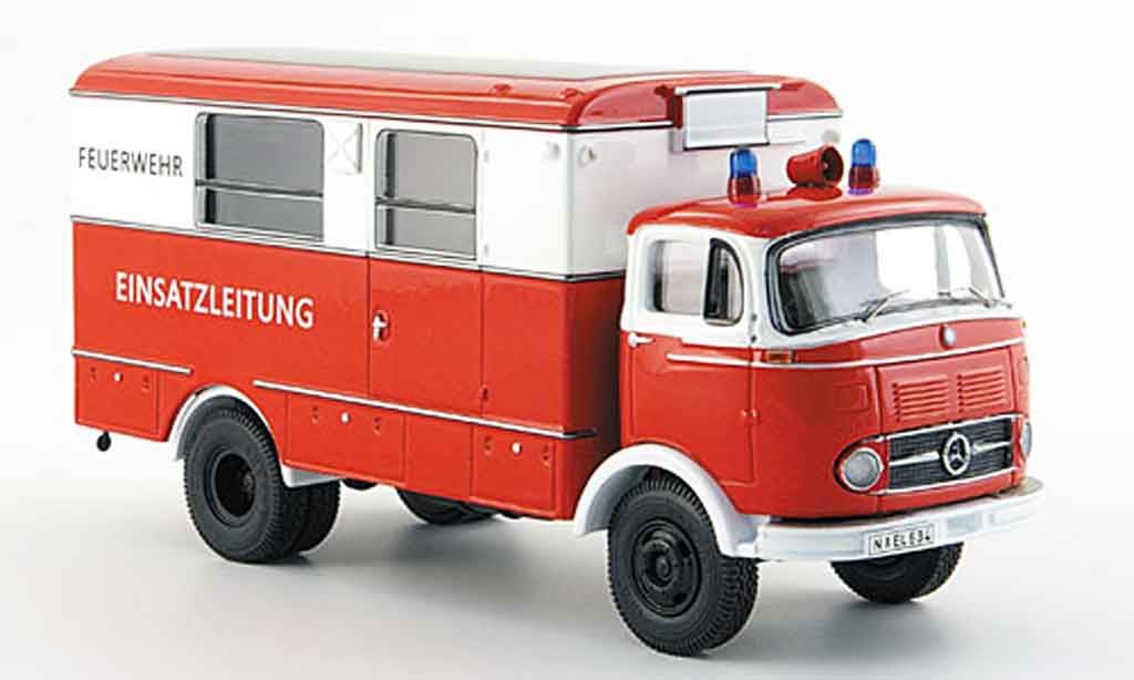 Mercedes LP 911 1/43 Premium Cls pompier Koffer LKW modellino in miniatura