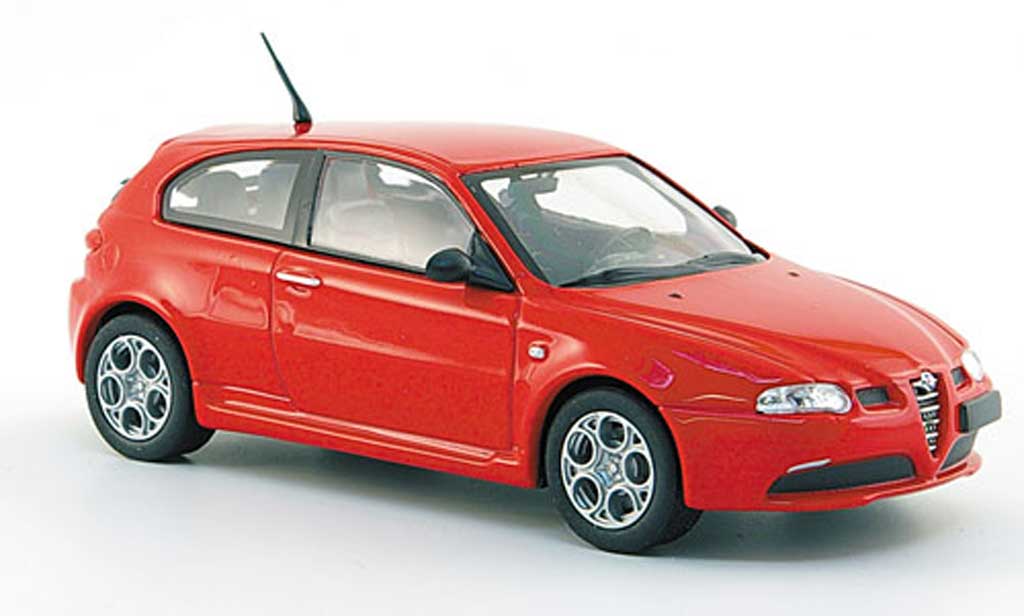 Alfa Romeo 147 GTA 1/43 Solido GTA rosso 2002 modellino in miniatura