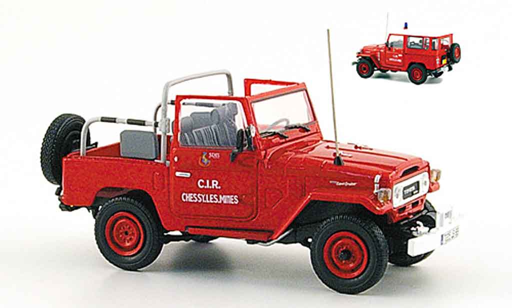 Toyota BJ 40 1/43 Norev pompier chessy les mines 1980 modellino in miniatura
