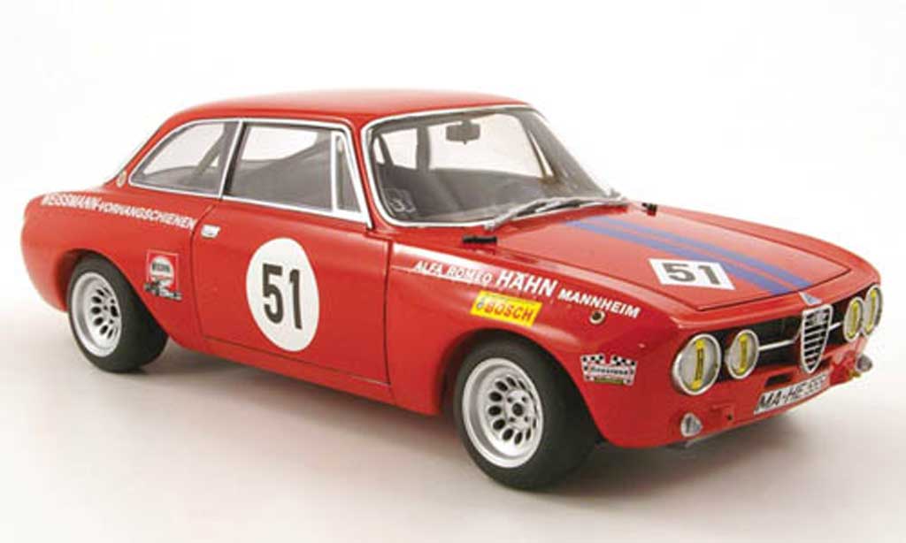 Alfa Romeo Giulia GT Am 1/18 Autoart GT Am no.51 h.ertl drm 1971 modellino in miniatura