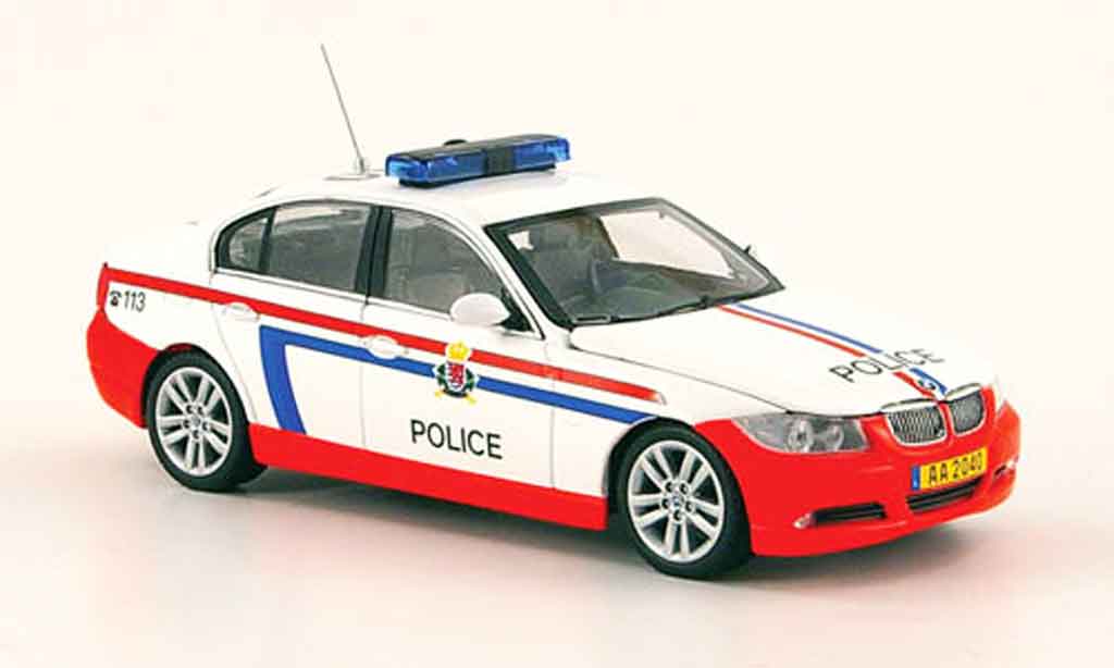 Bmw 330 E90 1/43 Minichamps E90 Serie police Luxemburg 2005 modellino in miniatura