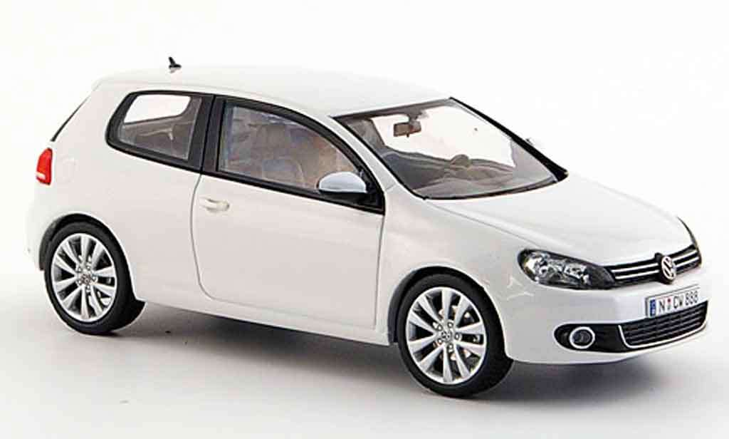 Volkswagen Golf VI 1/43 Schuco VI bianco 3 portes concept white modellino in miniatura