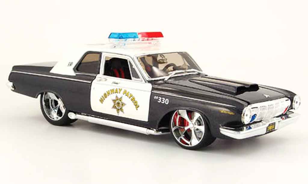 Dodge 330 1/18 Maisto highway patrol 1963 modellino in miniatura