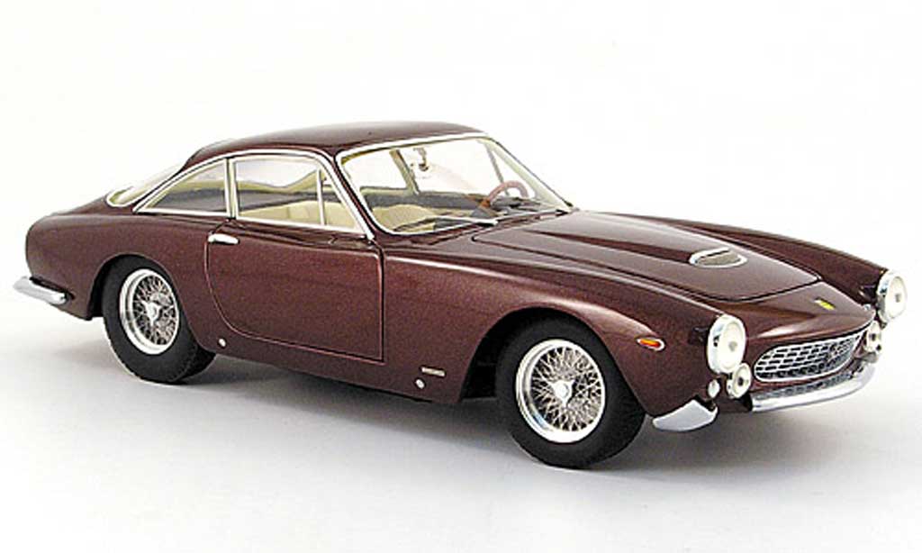 Ferrari 250 GT 1/18 Hot Wheels GT berlinetta marroneee steve mcqueen modellino in miniatura