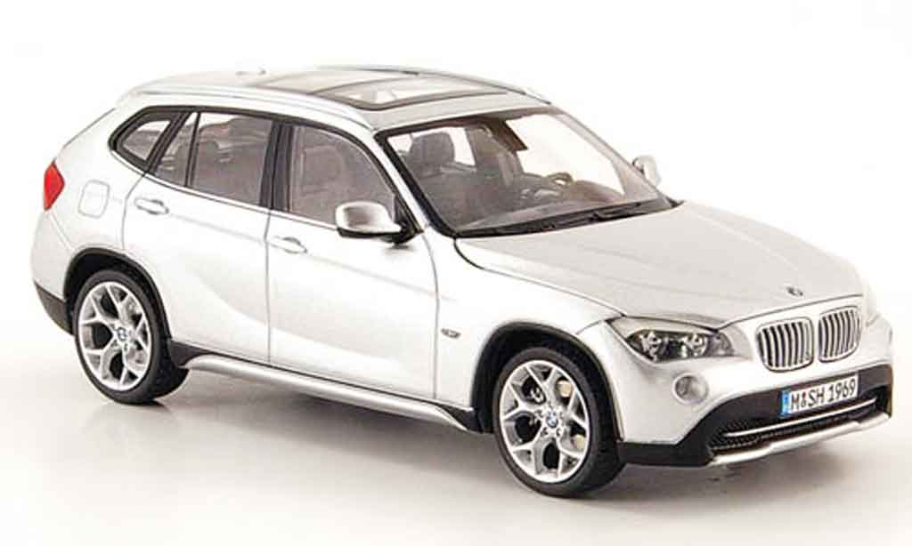 Bmw X1 E84 1/43 Schuco E84 grigio metallisee 2009 modellino in miniatura