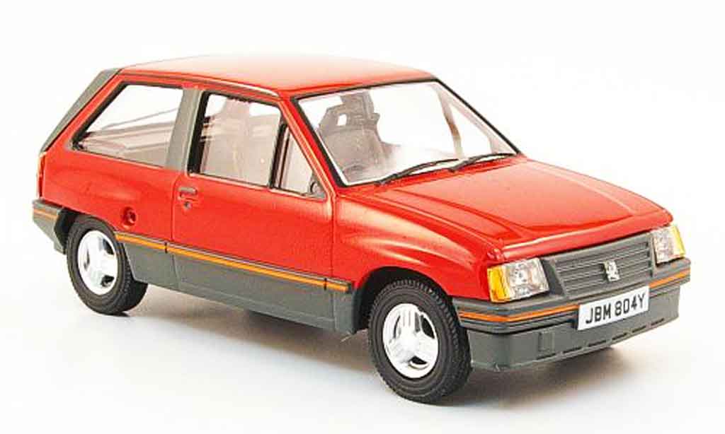 Opel Nova 1/43 Vanguards 1.3 SR rosso modellino in miniatura