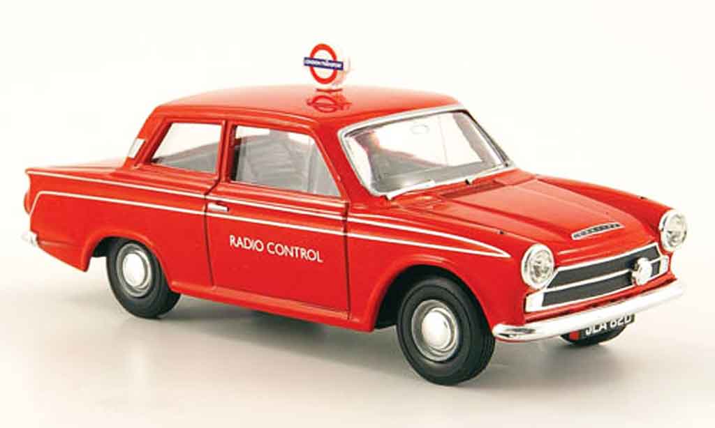 Ford Cortina 1/43 Vanguards MK I rosso London Transport Radio Control modellino in miniatura