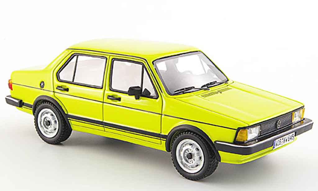 Volkswagen Jetta 1/43 Neo i giallo 4 portes 1980 modellino in miniatura