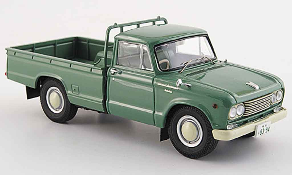 Nissan Junior Truck 1/43 Ebbro grun 1962 modellino in miniatura