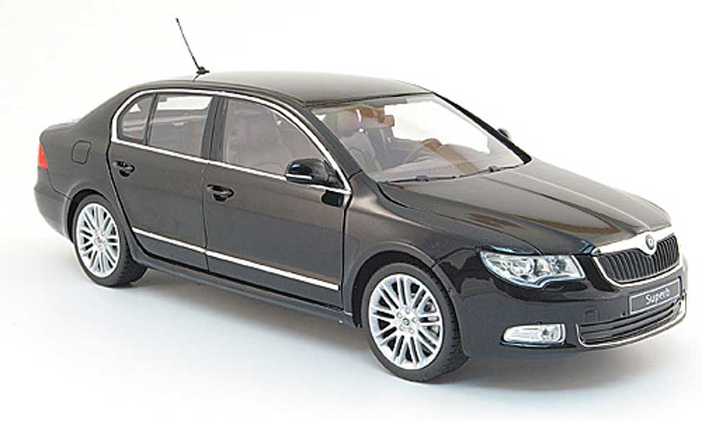 Skoda Superb 2008 1/18 Abrex 2008 II nero 2008 modellino in miniatura