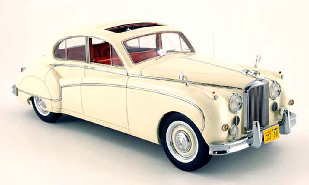 Jaguar MK 9 1/18 Neo 9 bianco lhd 1960 modellino in miniatura